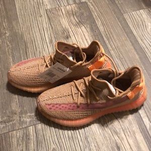 Clay Yeezy Boost 350 V2